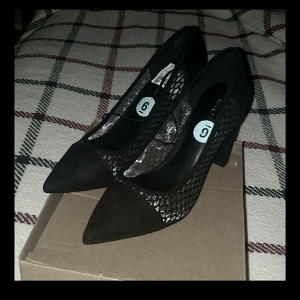 Brand New Mark Fishers Shoes Size 6